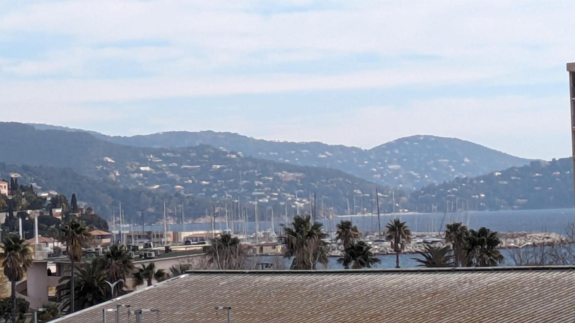 Studio Avec Coin Nuit, 100 M De La Mer Le Lavandou Exterior photo